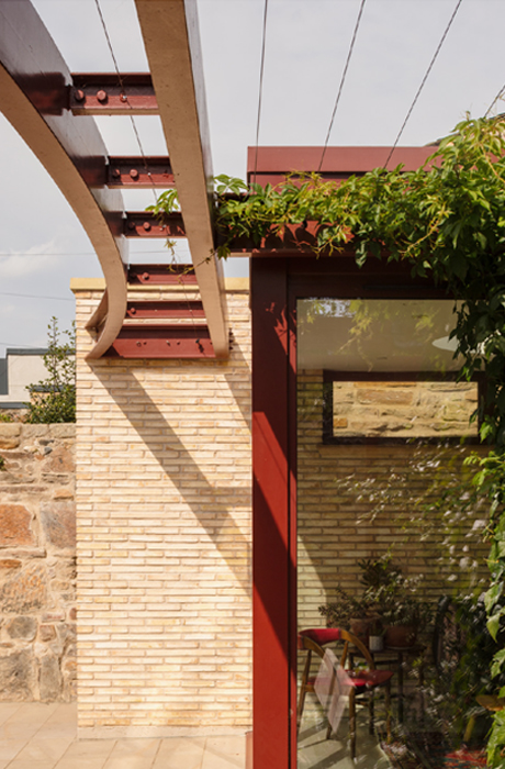 Pergola House, Portobello image